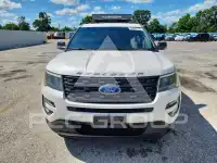 2017 Ford EXPLORER фото