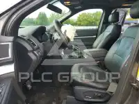 2017 Ford EXPLORER фото