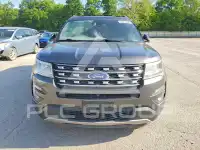 2017 Ford EXPLORER photo