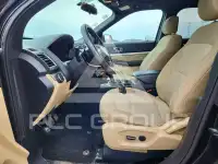 2017 Ford EXPLORER фото