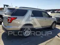 2017 Ford EXPLORER photo