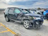 2017 Ford EXPLORER фото