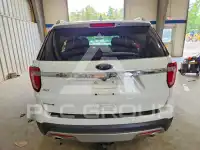 2017 Ford EXPLORER фото
