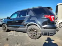 2017 Ford EXPLORER фото