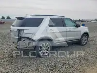 2017 Ford EXPLORER photo