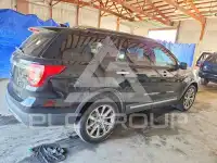 2017 Ford EXPLORER фото