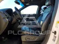2017 Ford EXPLORER фото