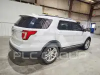 2017 Ford EXPLORER фото