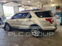 2017 Ford EXPLORER photo