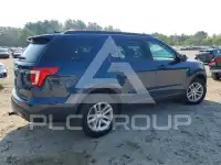 2017 Ford EXPLORER photo