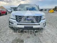 2017 Ford EXPLORER фото