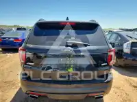 2017 Ford EXPLORER photo