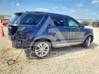 2017 Ford EXPLORER photo