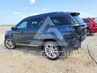 2017 Ford EXPLORER photo