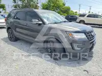 2017 Ford EXPLORER photo
