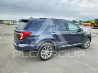 2017 Ford EXPLORER photo