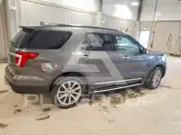 2017 Ford EXPLORER photo