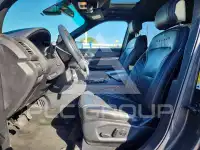 2017 Ford EXPLORER фото
