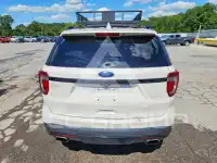 2017 Ford EXPLORER фото