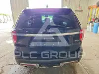 2017 Ford EXPLORER photo