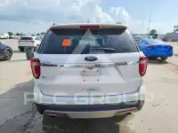 2017 Ford EXPLORER фото