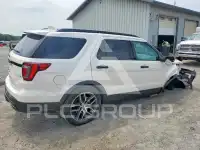 2017 Ford EXPLORER photo