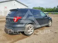2017 Ford EXPLORER photo