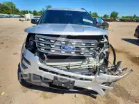 2017 Ford EXPLORER фото