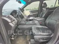 2017 Ford EXPLORER photo