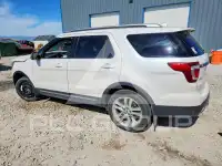 2017 Ford EXPLORER фото