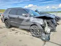 2017 Ford EXPLORER photo
