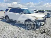 2017 Ford EXPLORER photo