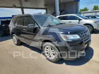 2017 Ford EXPLORER photo
