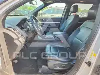 2017 Ford EXPLORER photo