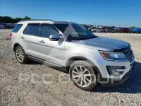 2017 Ford EXPLORER photo