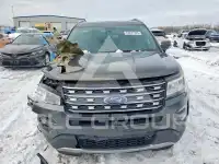 2017 Ford EXPLORER photo