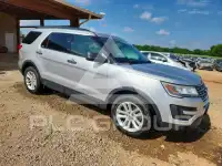 2017 Ford EXPLORER photo