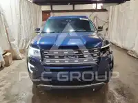 2017 Ford EXPLORER photo