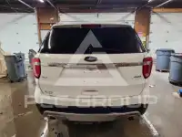 2017 Ford EXPLORER фото