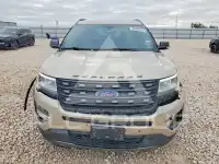 2017 Ford EXPLORER фото