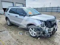 2017 Ford EXPLORER photo