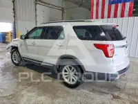 2017 Ford EXPLORER photo