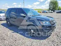 2017 Ford EXPLORER фото