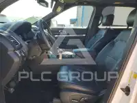 2017 Ford EXPLORER photo