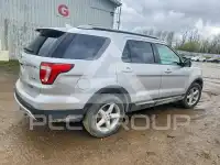 2017 Ford EXPLORER фото