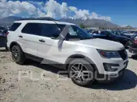 2017 Ford EXPLORER photo
