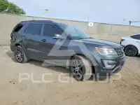 2017 Ford EXPLORER фото