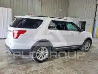 2017 Ford EXPLORER photo