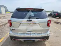 2017 Ford EXPLORER фото