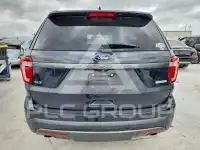 2017 Ford EXPLORER photo